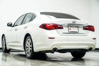 2015 INFINITI Q70 3.7