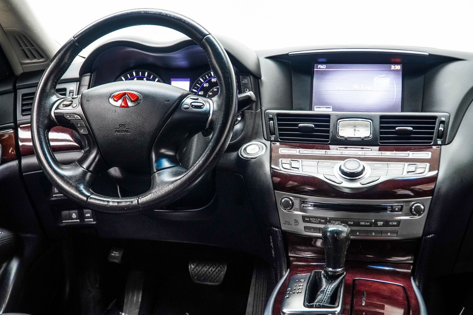 2015 INFINITI Q70 3.7