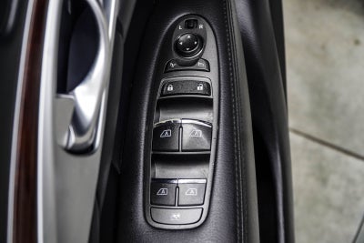 2015 INFINITI Q70 3.7