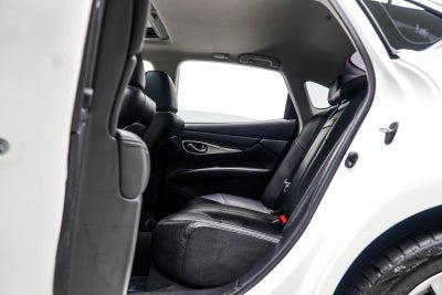 2015 INFINITI Q70 3.7