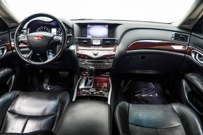 2015 INFINITI Q70 3.7