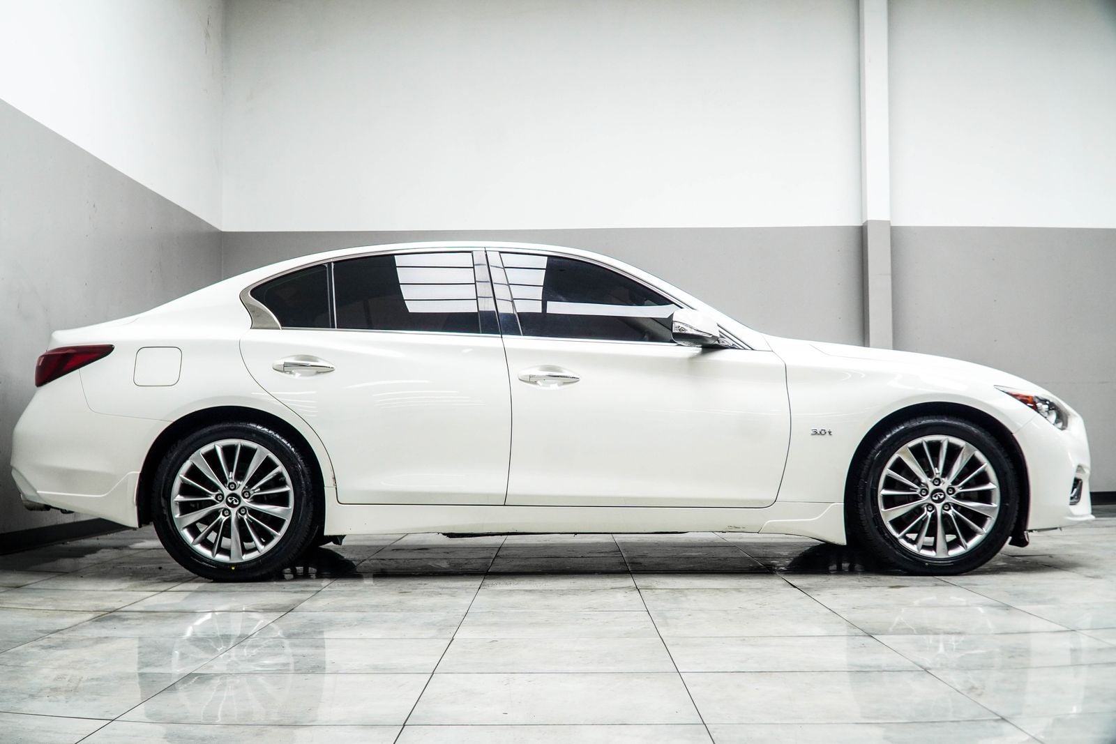 2018 INFINITI Q50 3.0t LUXE