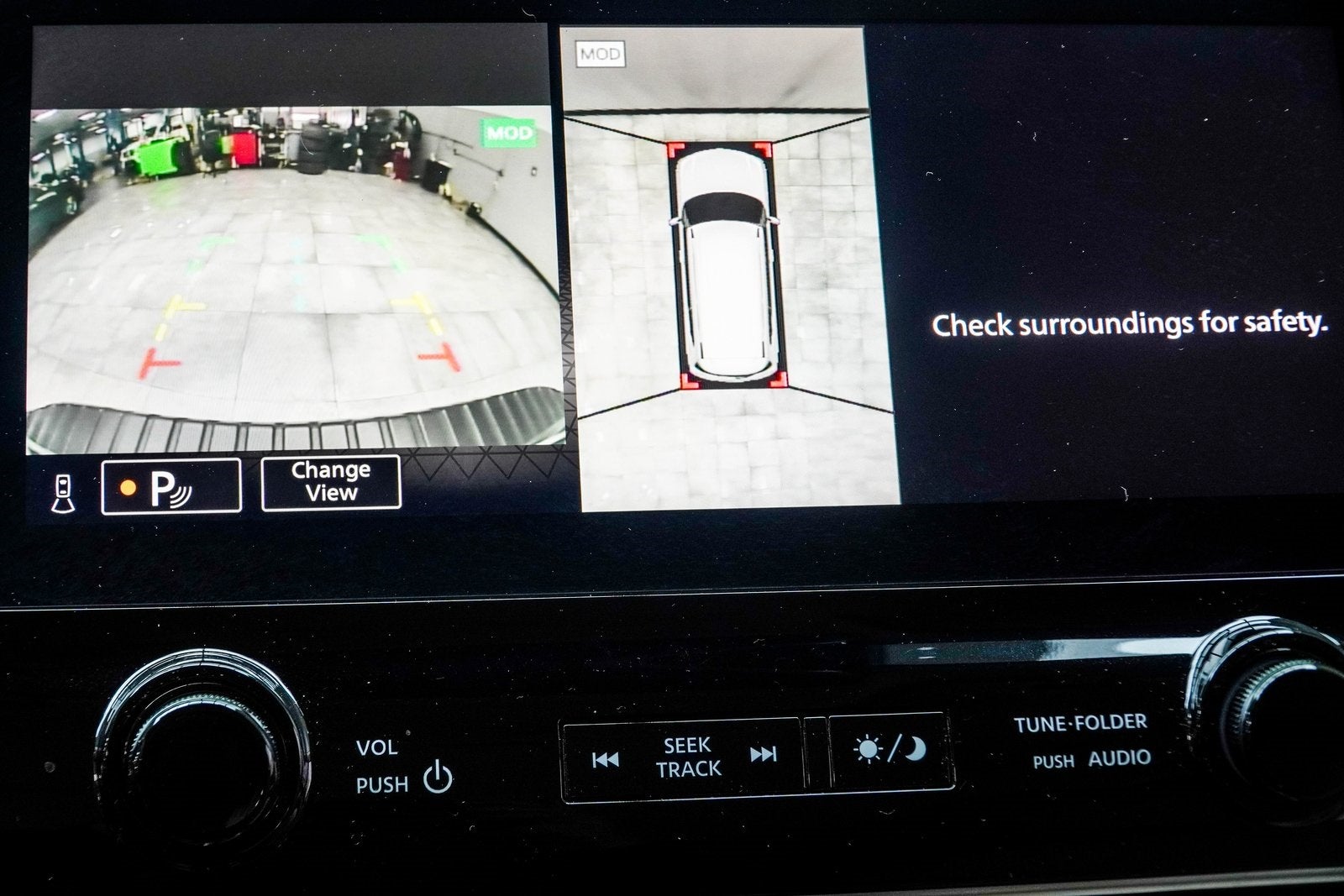 2023 Nissan Armada Platinum