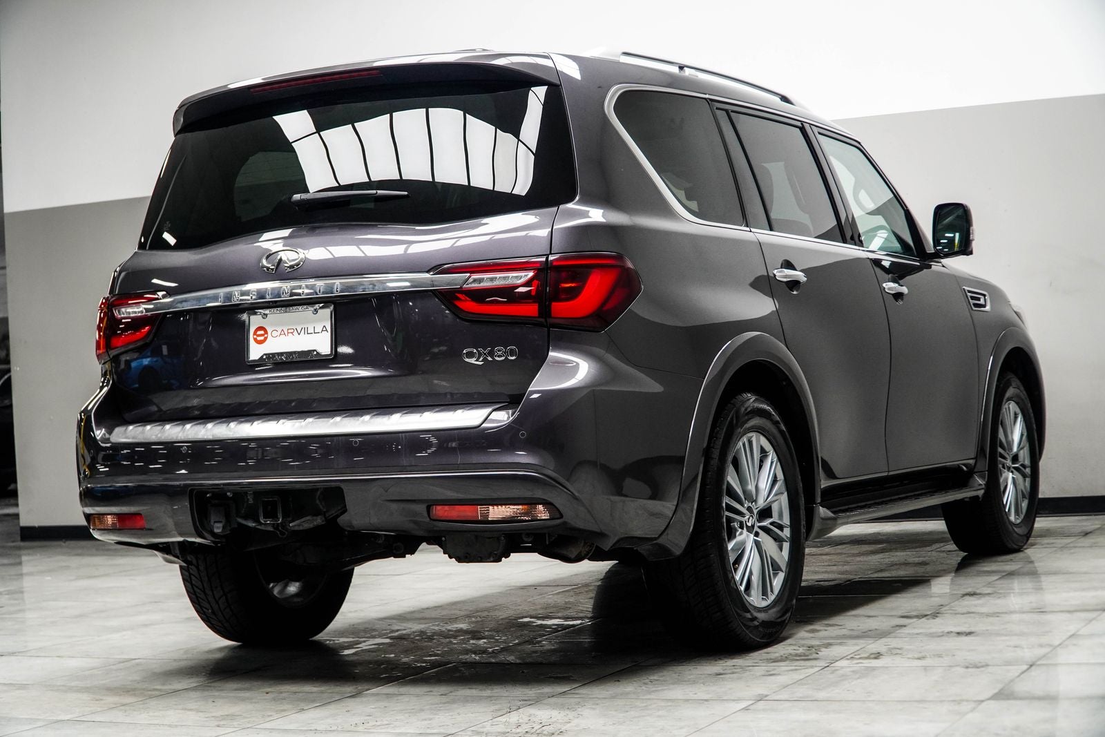 2024 INFINITI QX80 LUXE