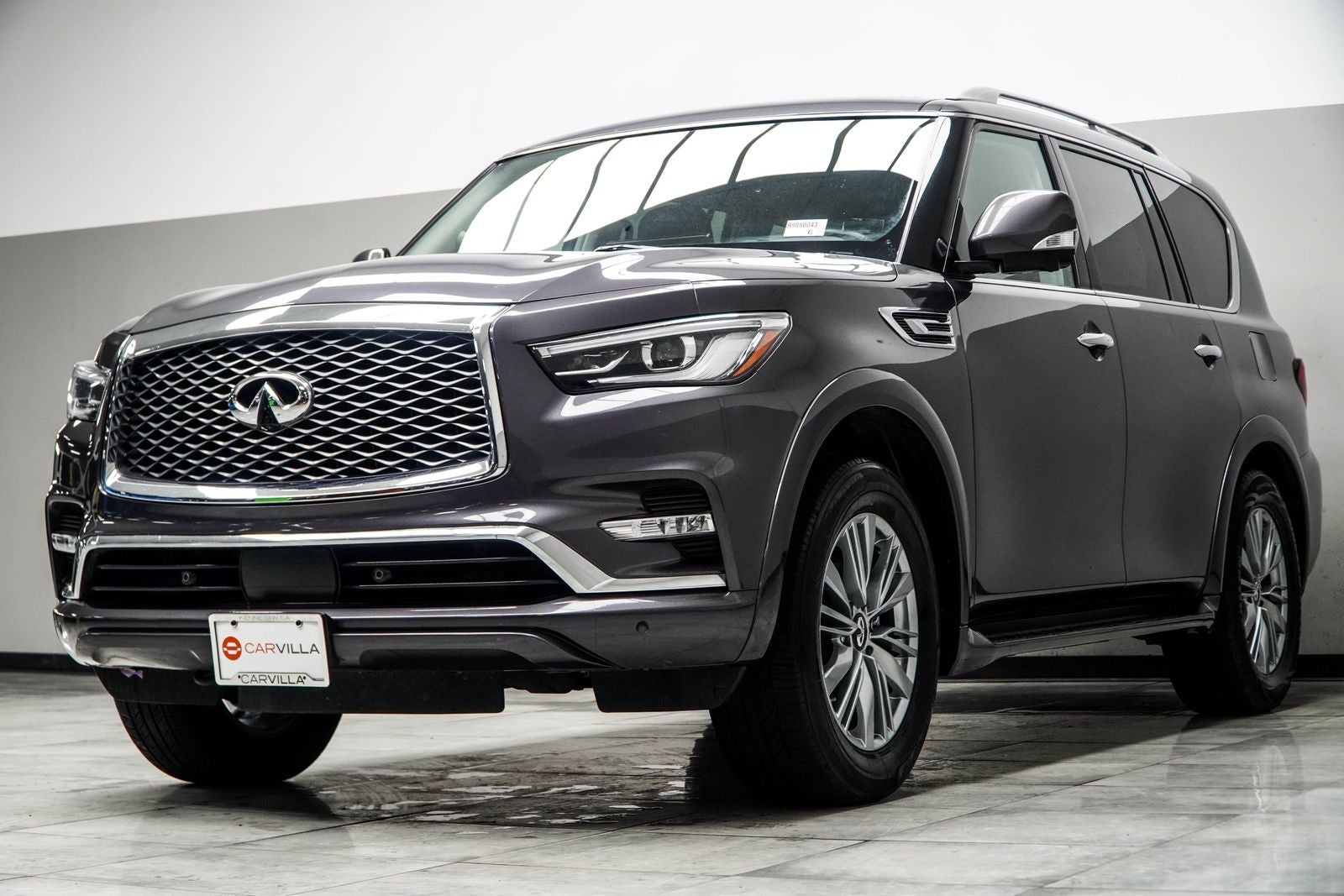 2024 INFINITI QX80 LUXE