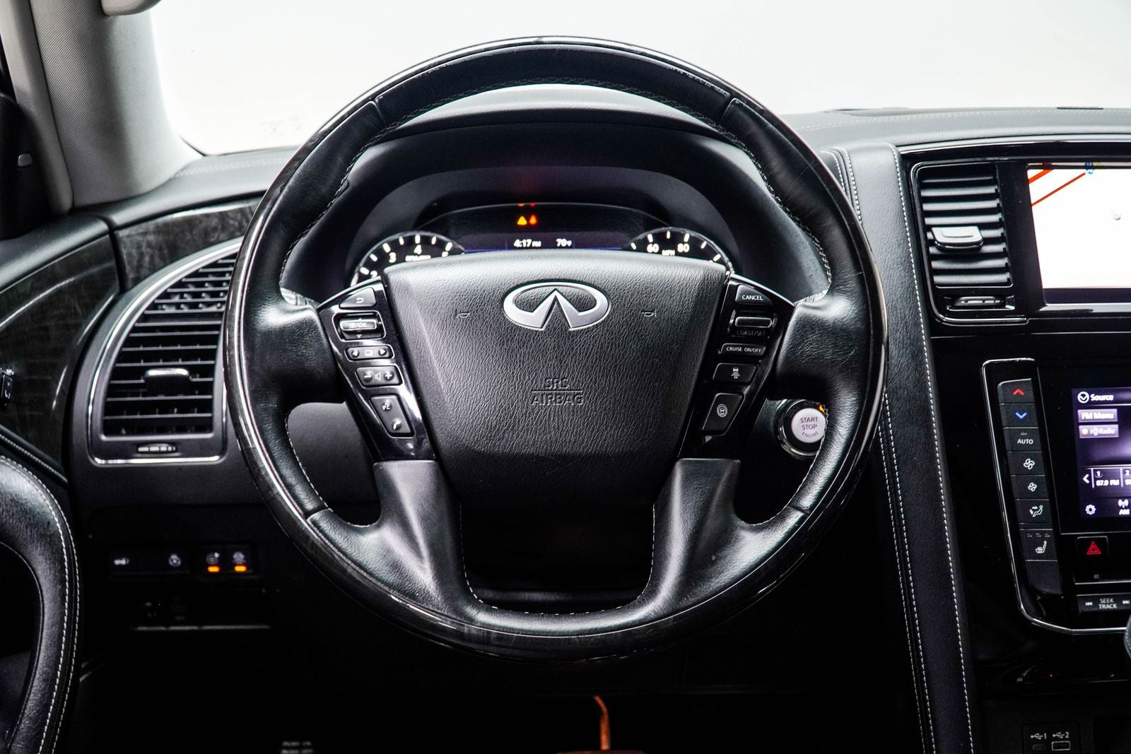 2021 INFINITI QX80 LUXE