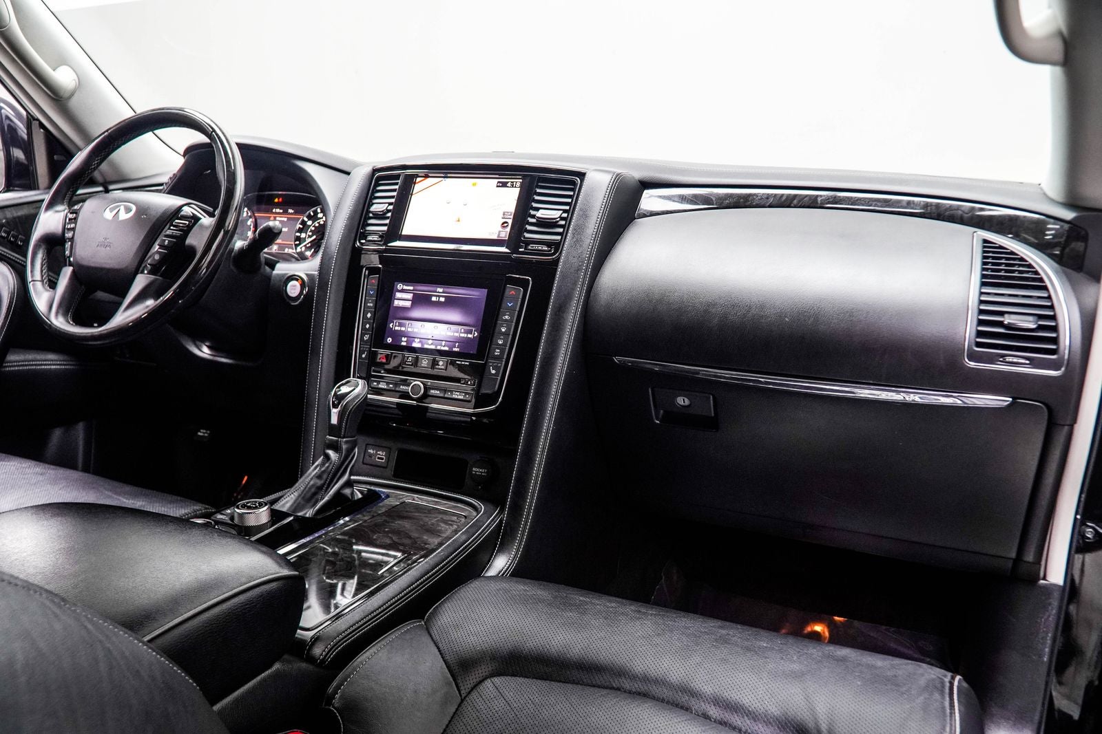 2021 INFINITI QX80 LUXE