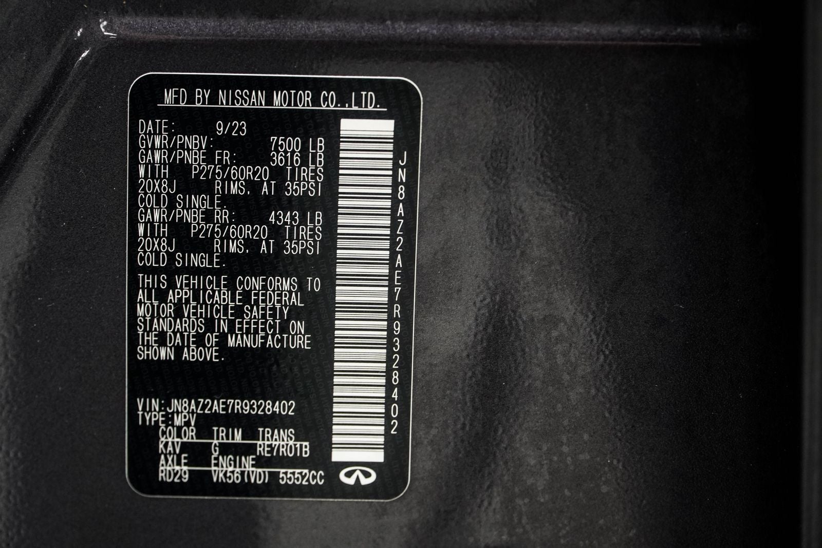 2024 INFINITI QX80 LUXE