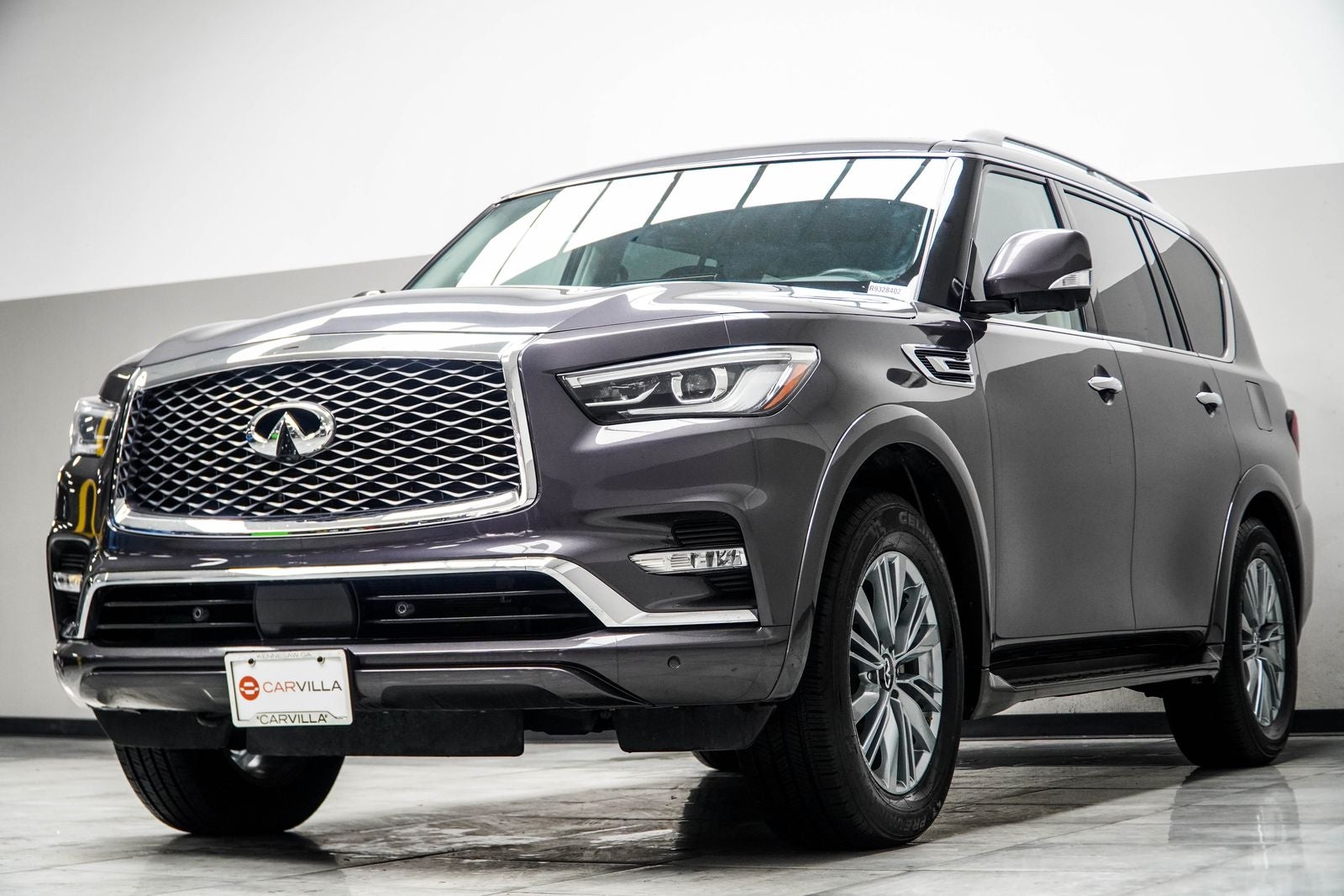 2024 INFINITI QX80 LUXE