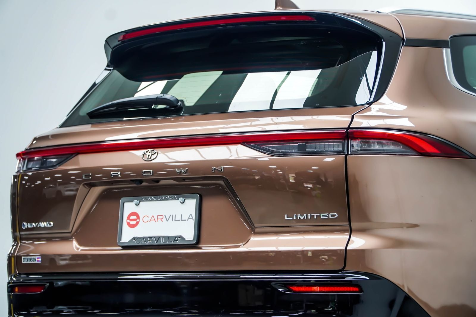 2025 Toyota Crown Signia Limited