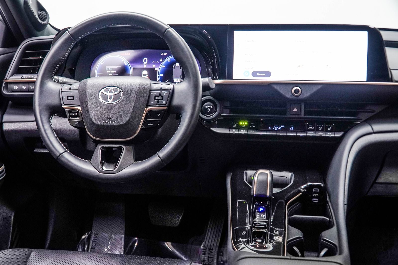 2025 Toyota Crown Signia Limited