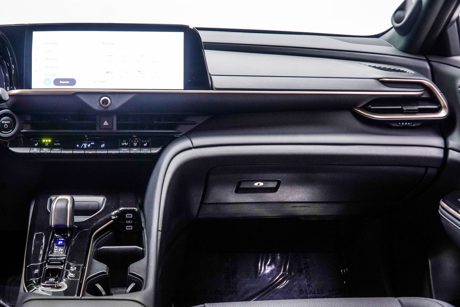 2025 Toyota Crown Signia Limited