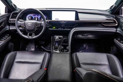 2025 Toyota Crown Signia Limited