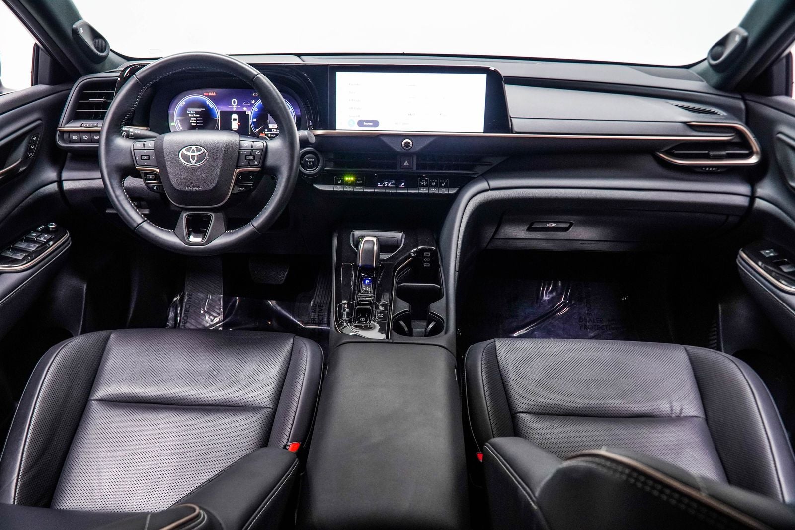 2025 Toyota Crown Signia Limited