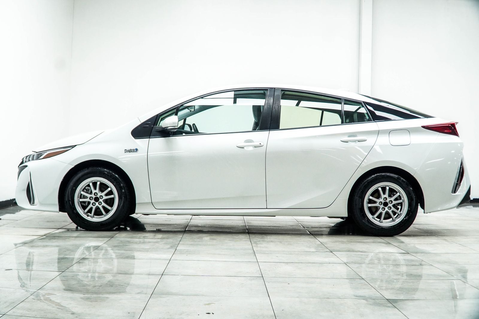 2021 Toyota Prius Prime XLE