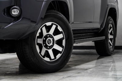 2024 Toyota 4Runner TRD Off-Road