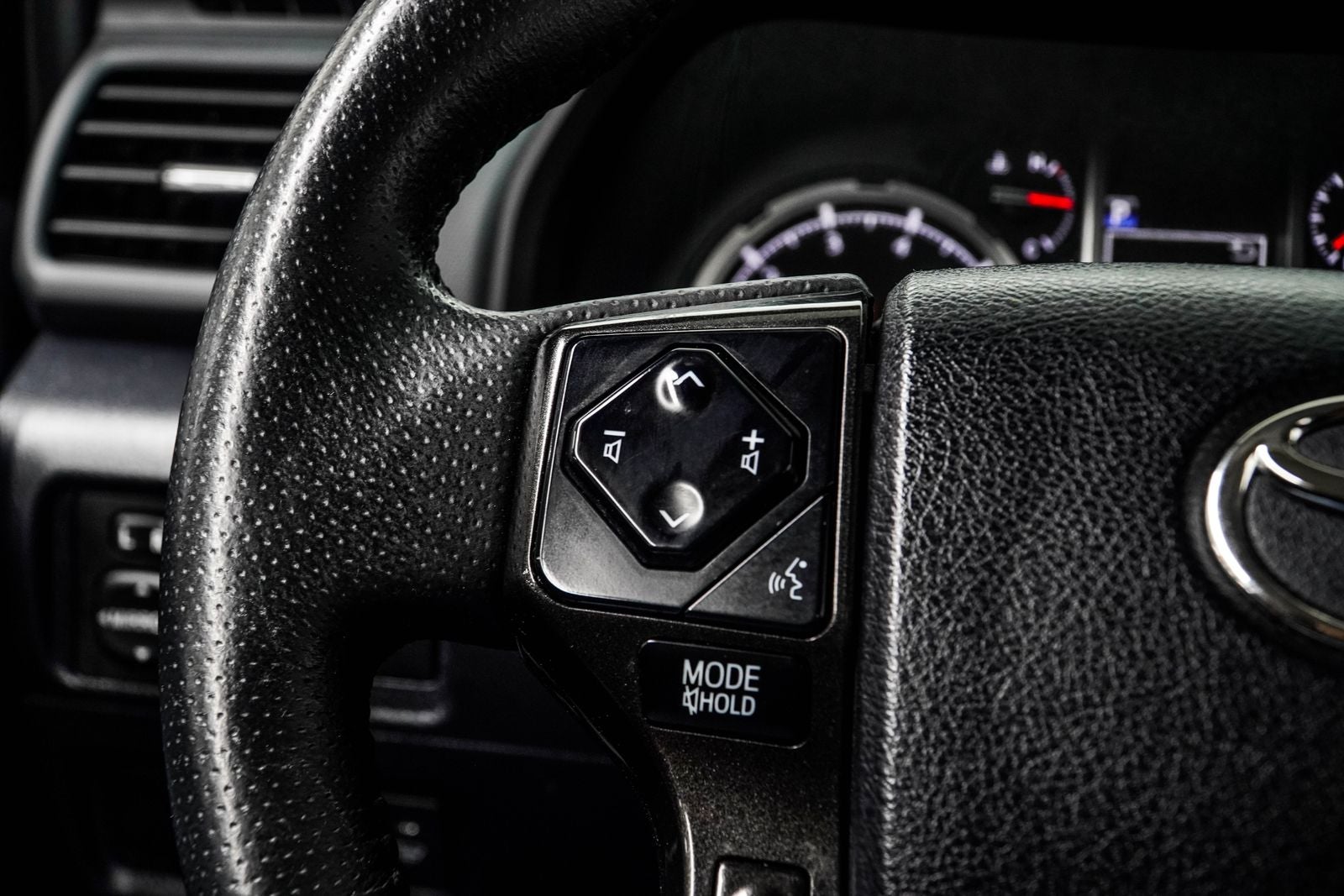 2024 Toyota 4Runner TRD Off-Road