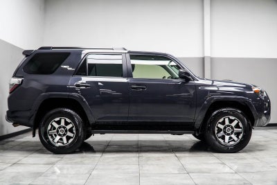 2024 Toyota 4Runner TRD Off-Road