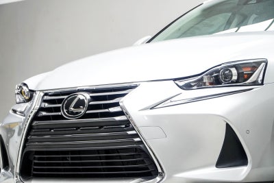 2017 Lexus IS 200t