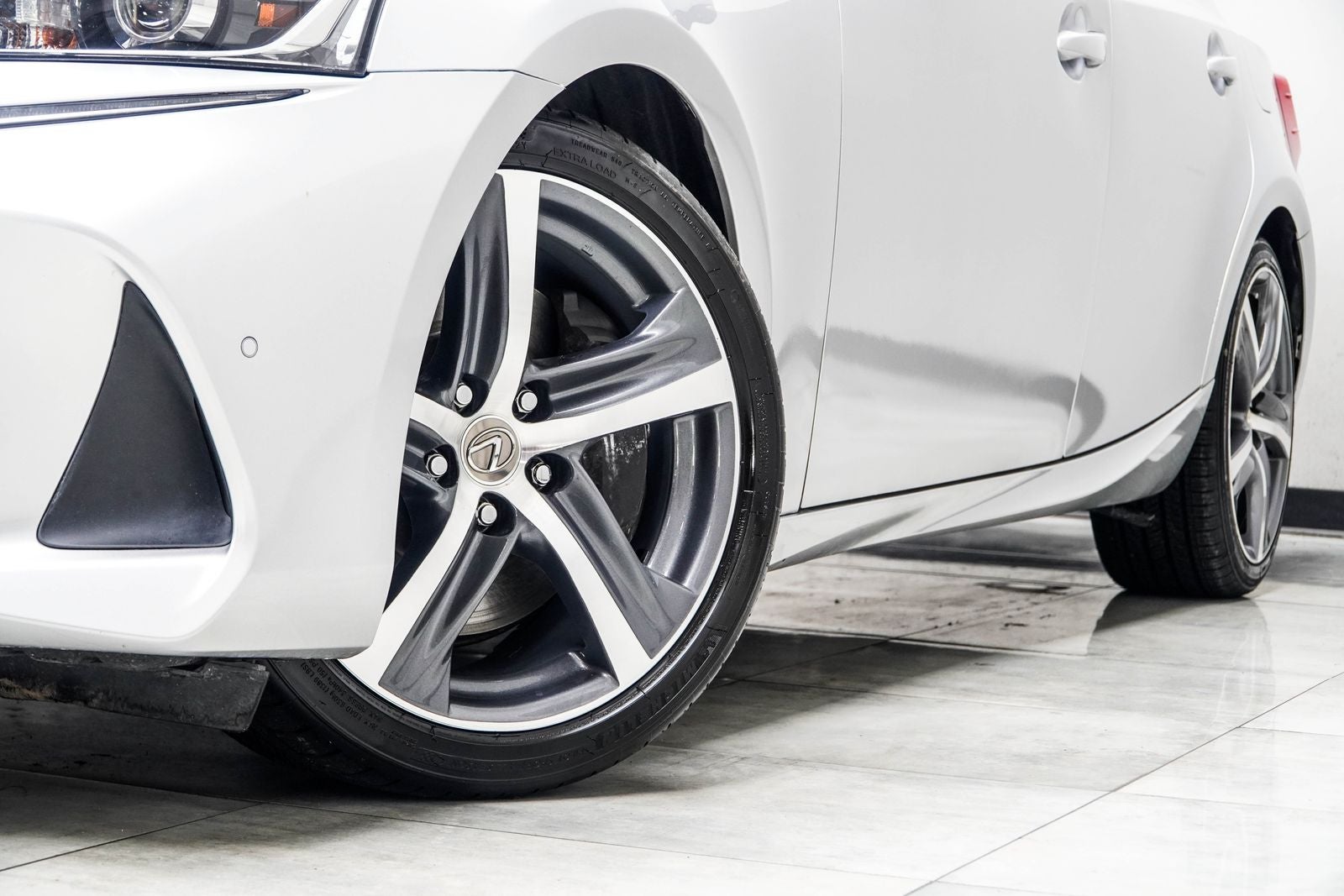 2017 Lexus IS 200t