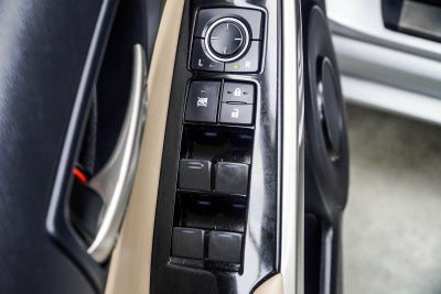 2017 Lexus IS 200t