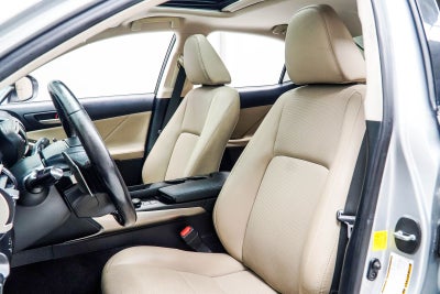 2017 Lexus IS 200t