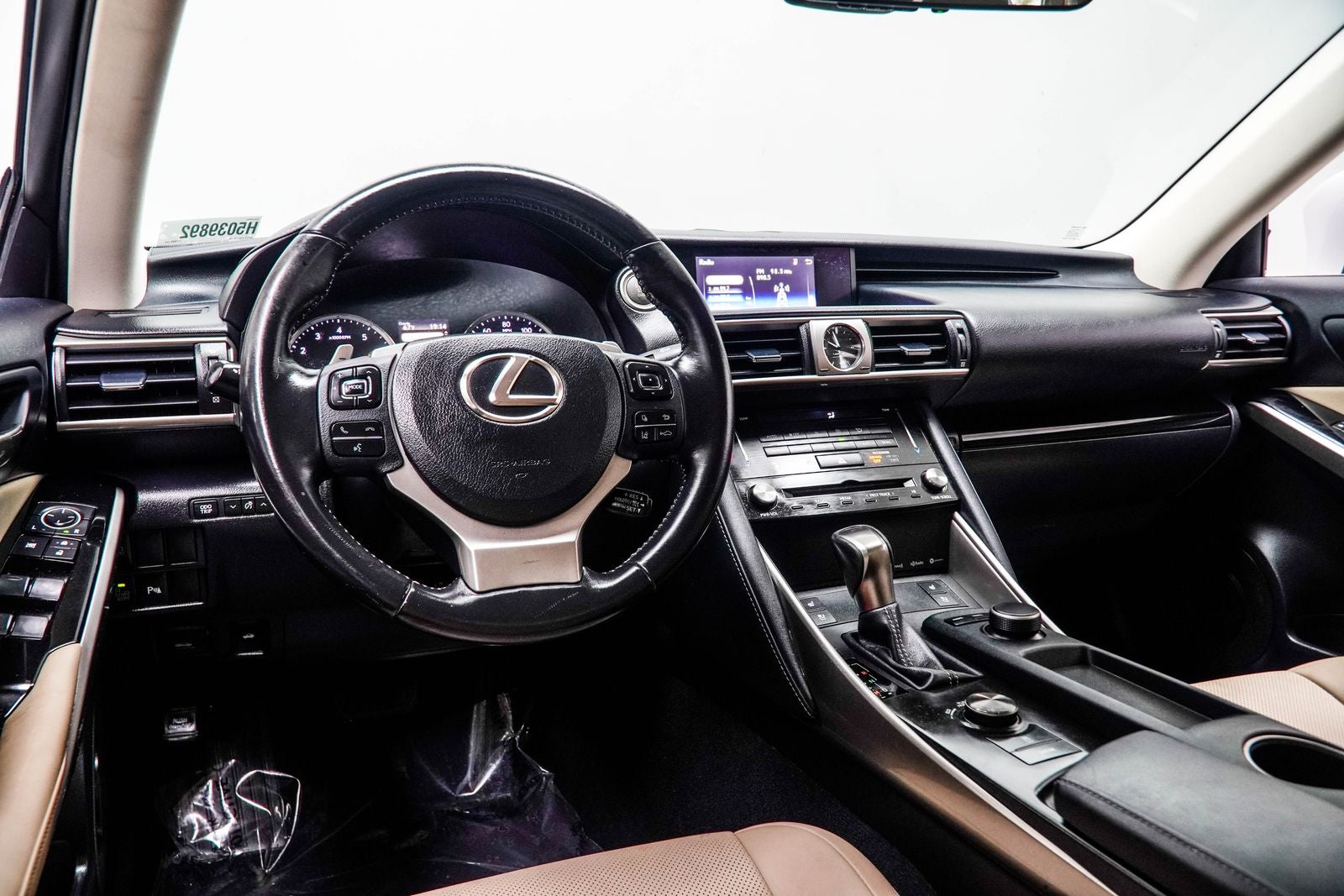 2017 Lexus IS 200t