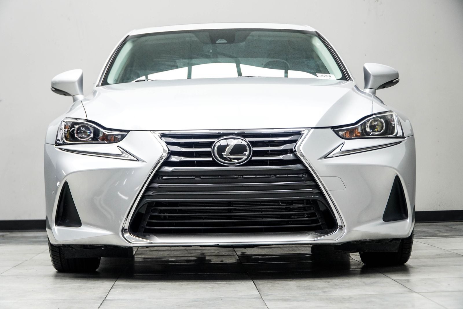 2017 Lexus IS 200t