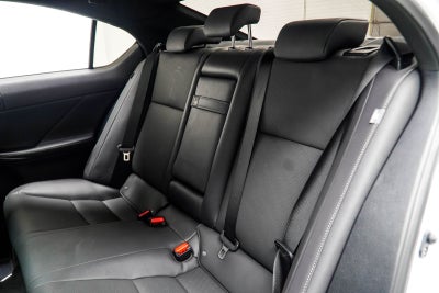 2024 Lexus IS 350 F SPORT Design