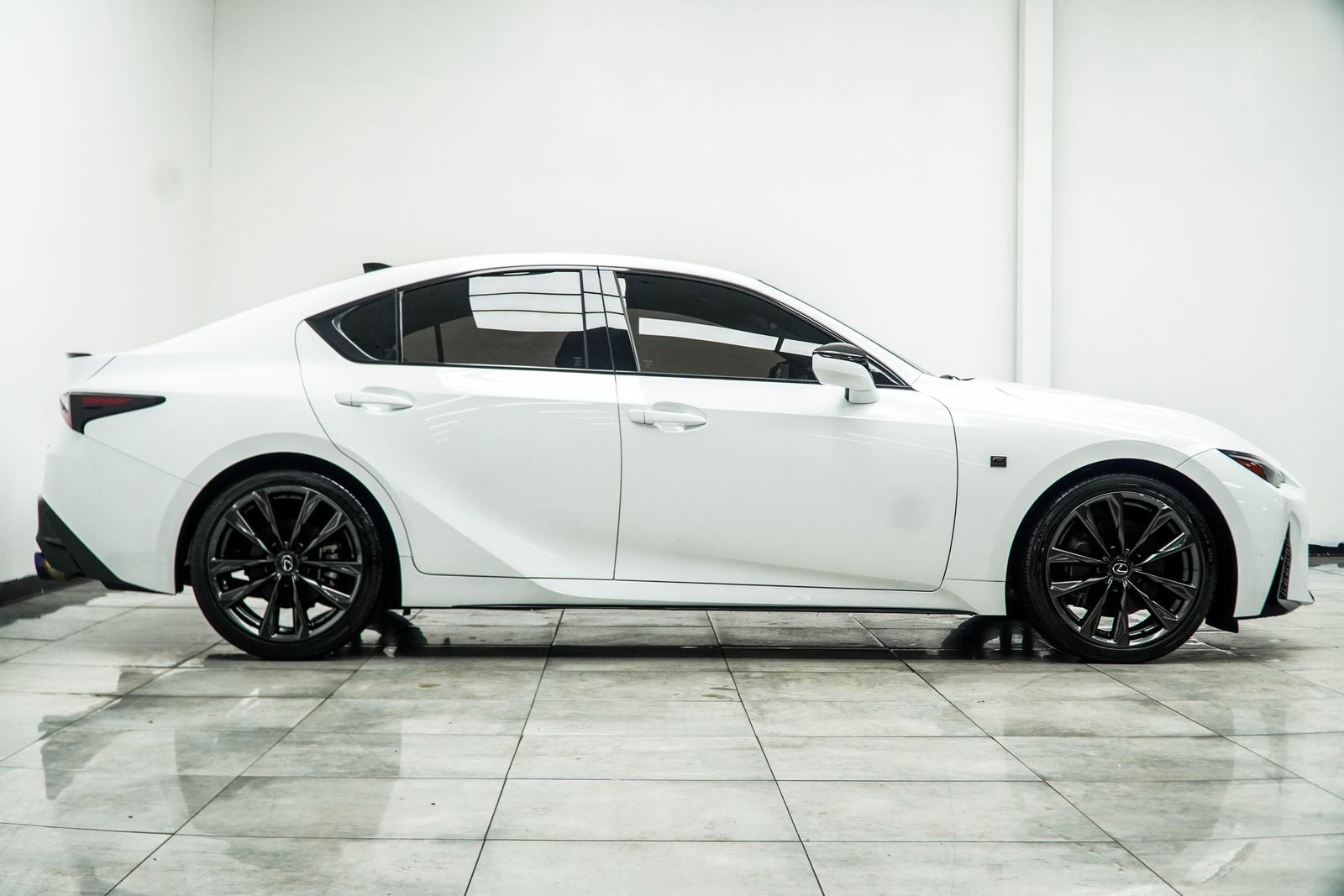 2024 Lexus IS 350 F SPORT Design