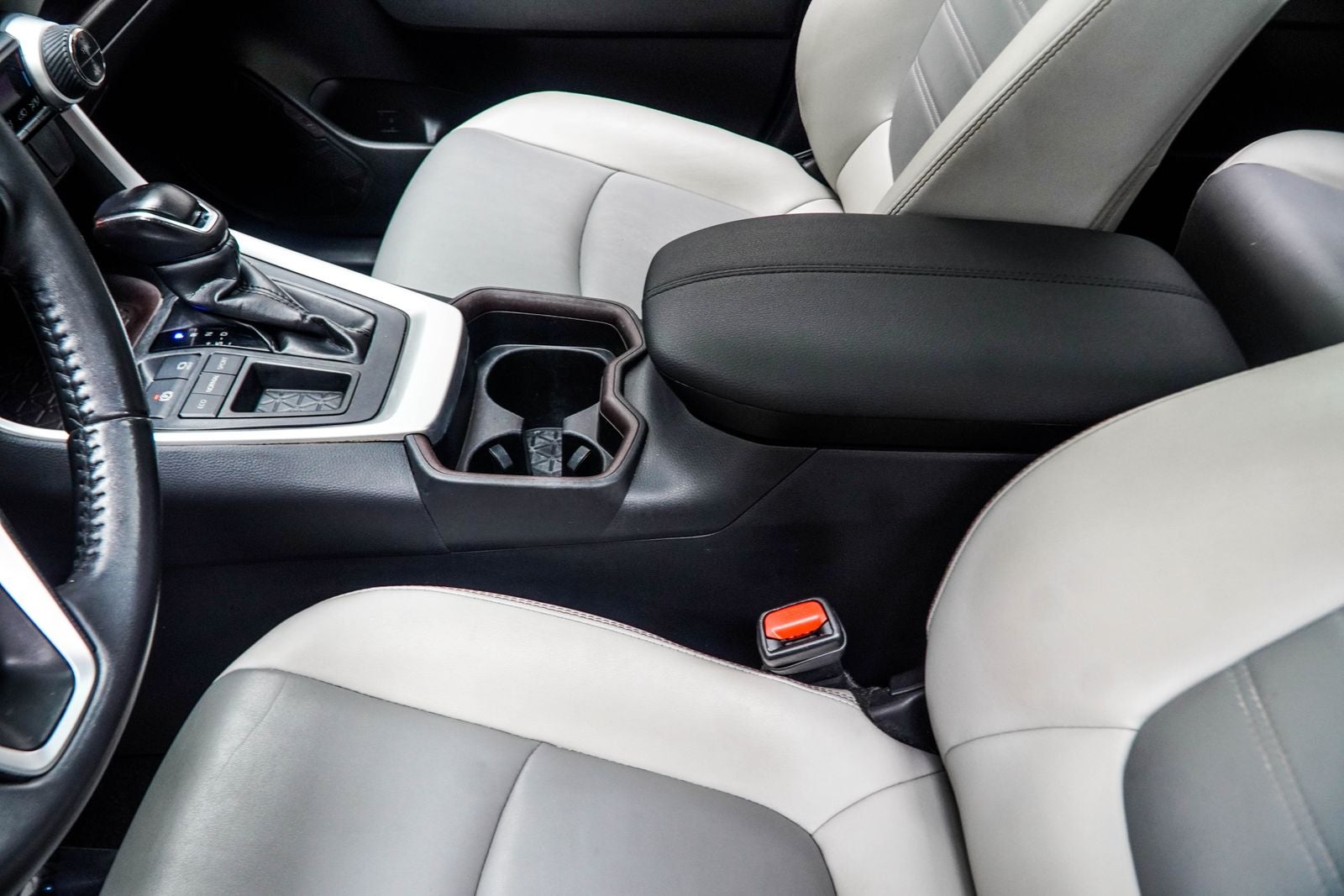 2020 Toyota RAV4 Limited