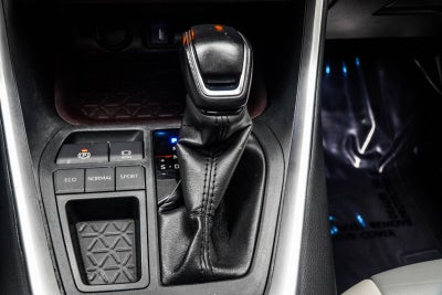 2020 Toyota RAV4 Limited