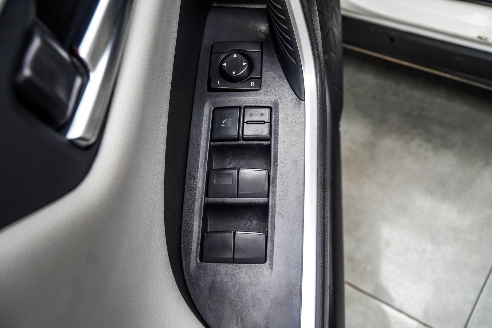 2020 Toyota RAV4 Limited