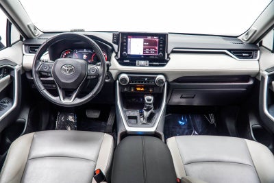 2020 Toyota RAV4 Limited