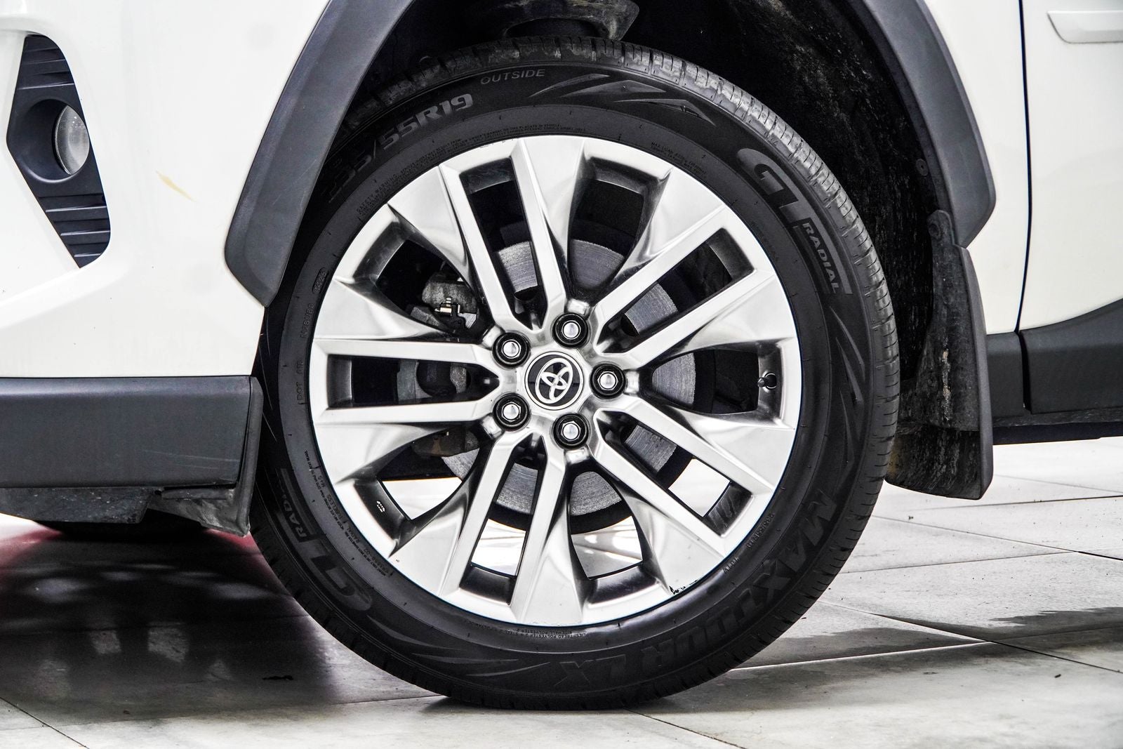 2020 Toyota RAV4 Limited