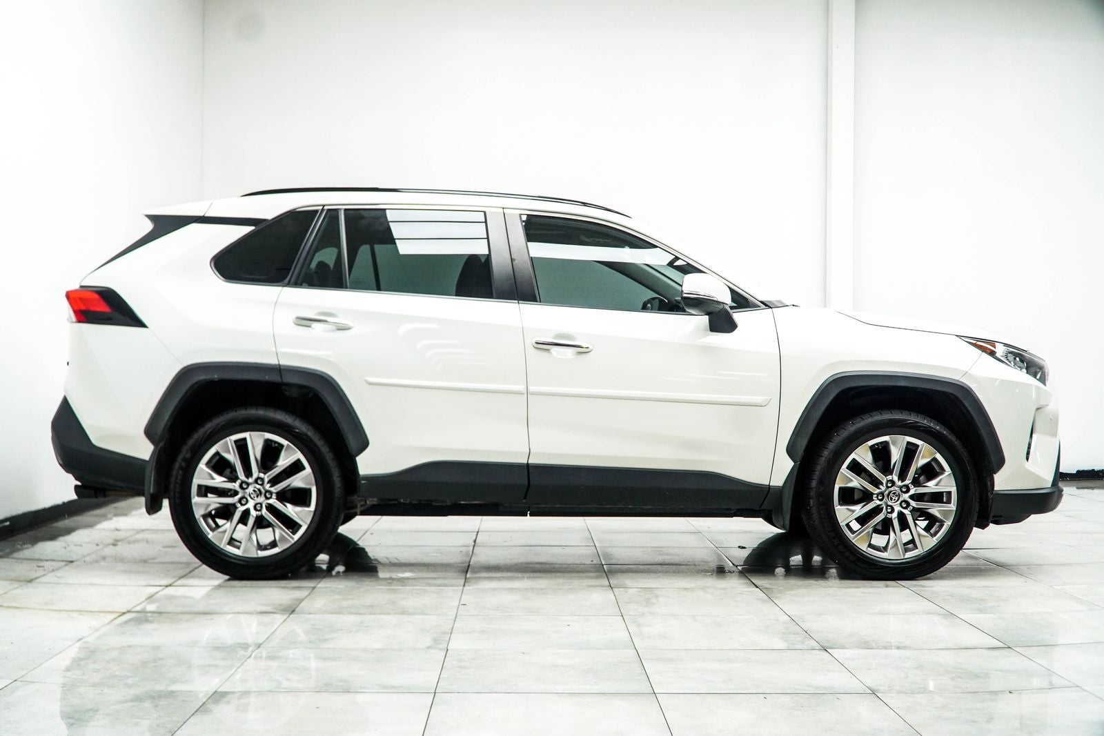 2020 Toyota RAV4 Limited