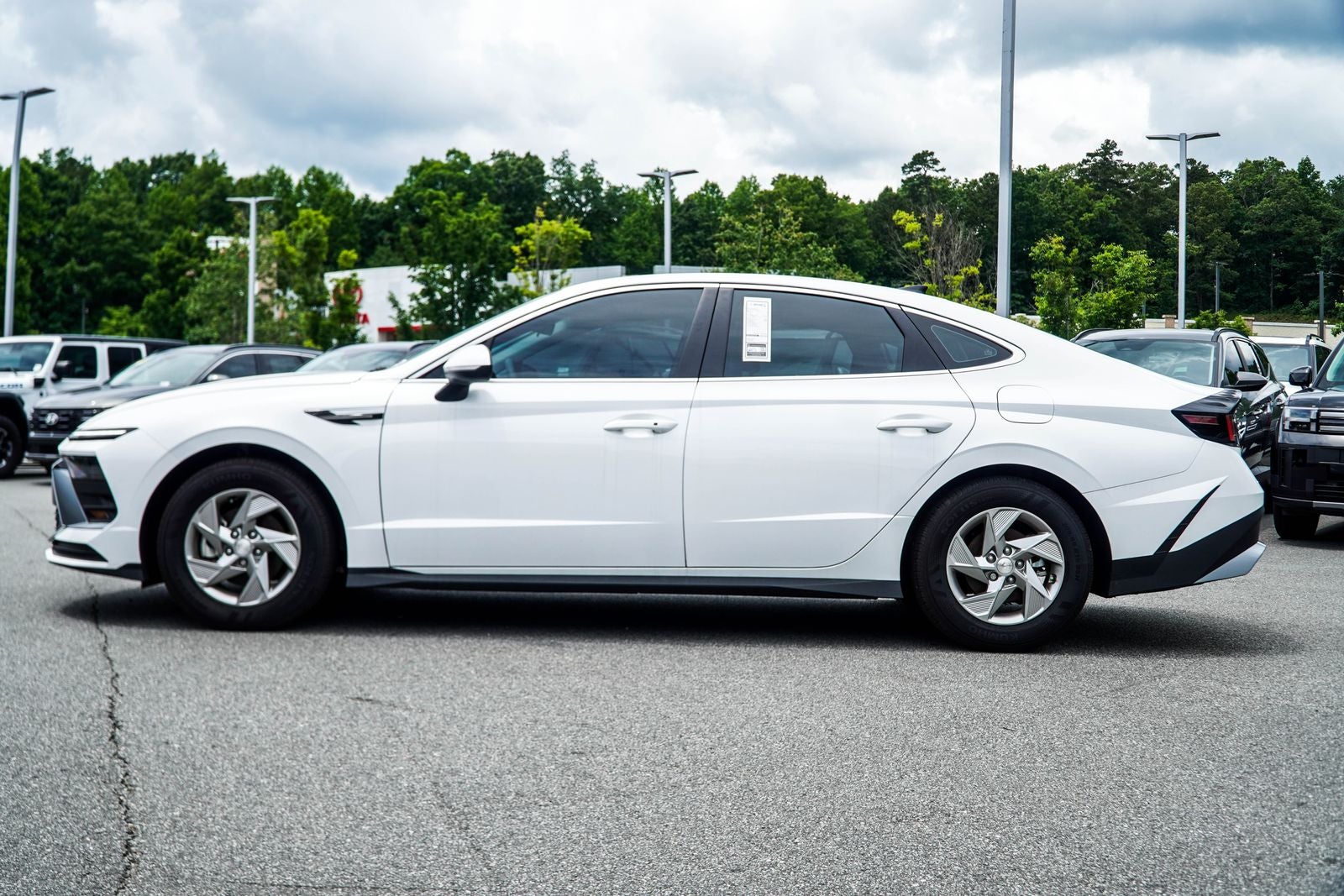 2025 Hyundai Sonata SE