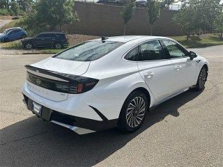 2025 Hyundai Sonata Hybrid SEL