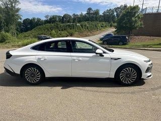 2025 Hyundai Sonata Hybrid SEL