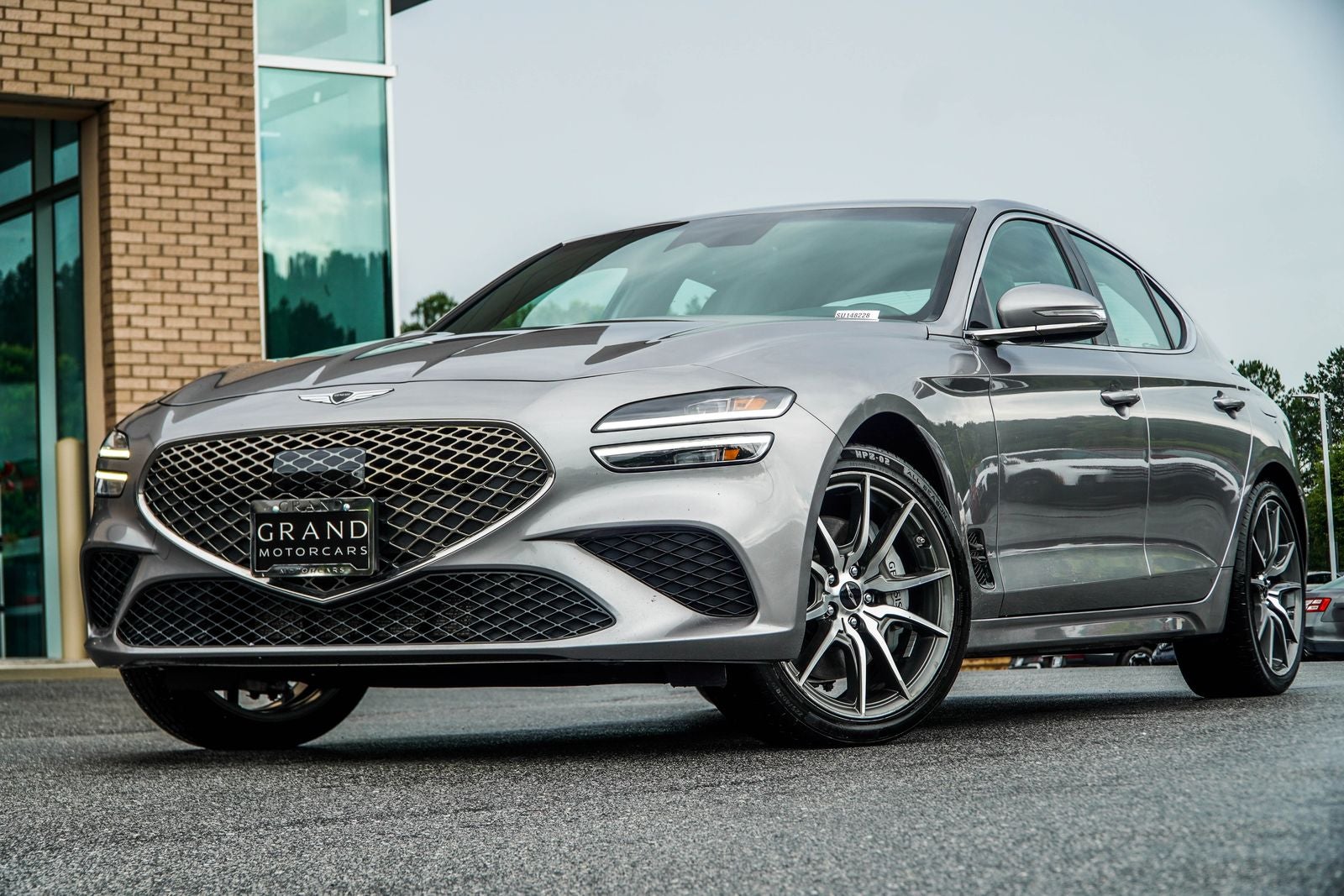 2025 Genesis G70 2.5T