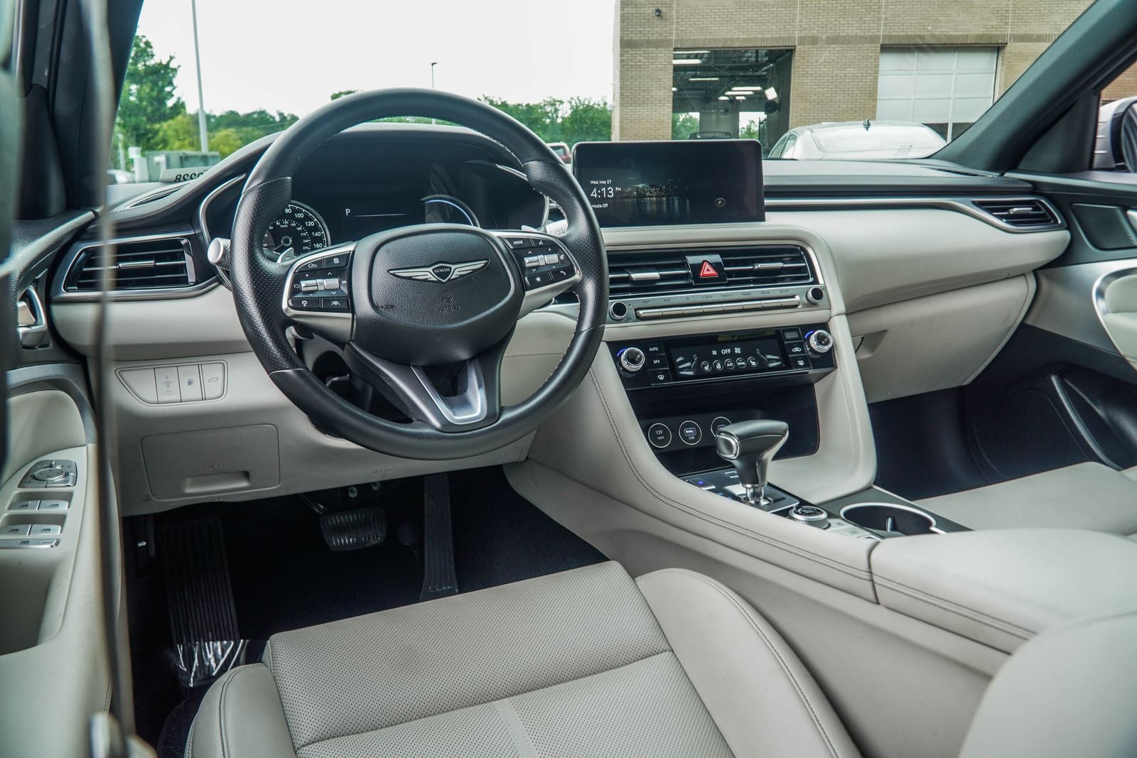 2025 Genesis G70 2.5T