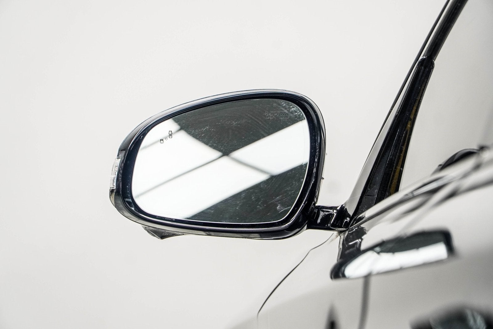 2023 Genesis G70 3.3T