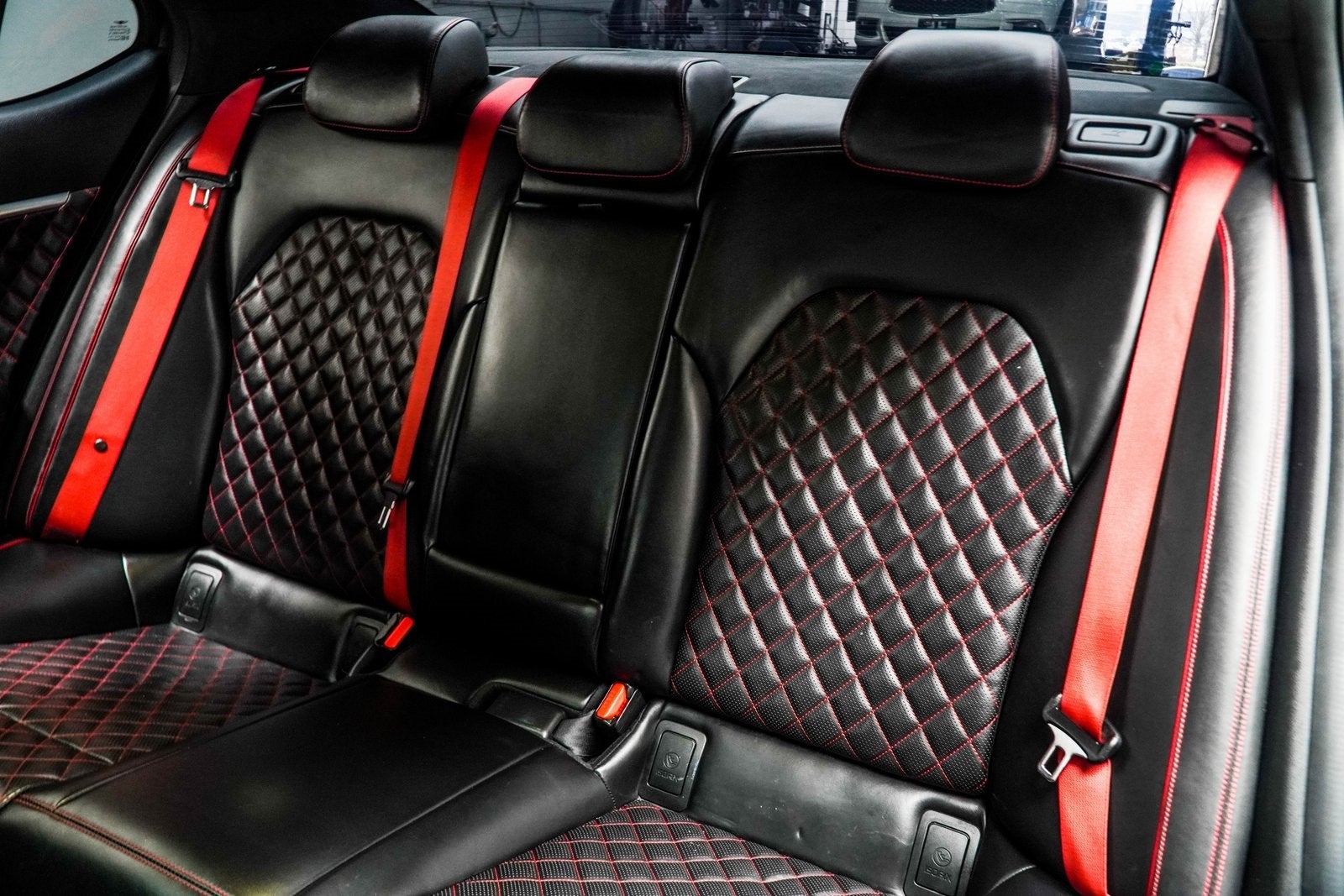 2023 Genesis G70 3.3T