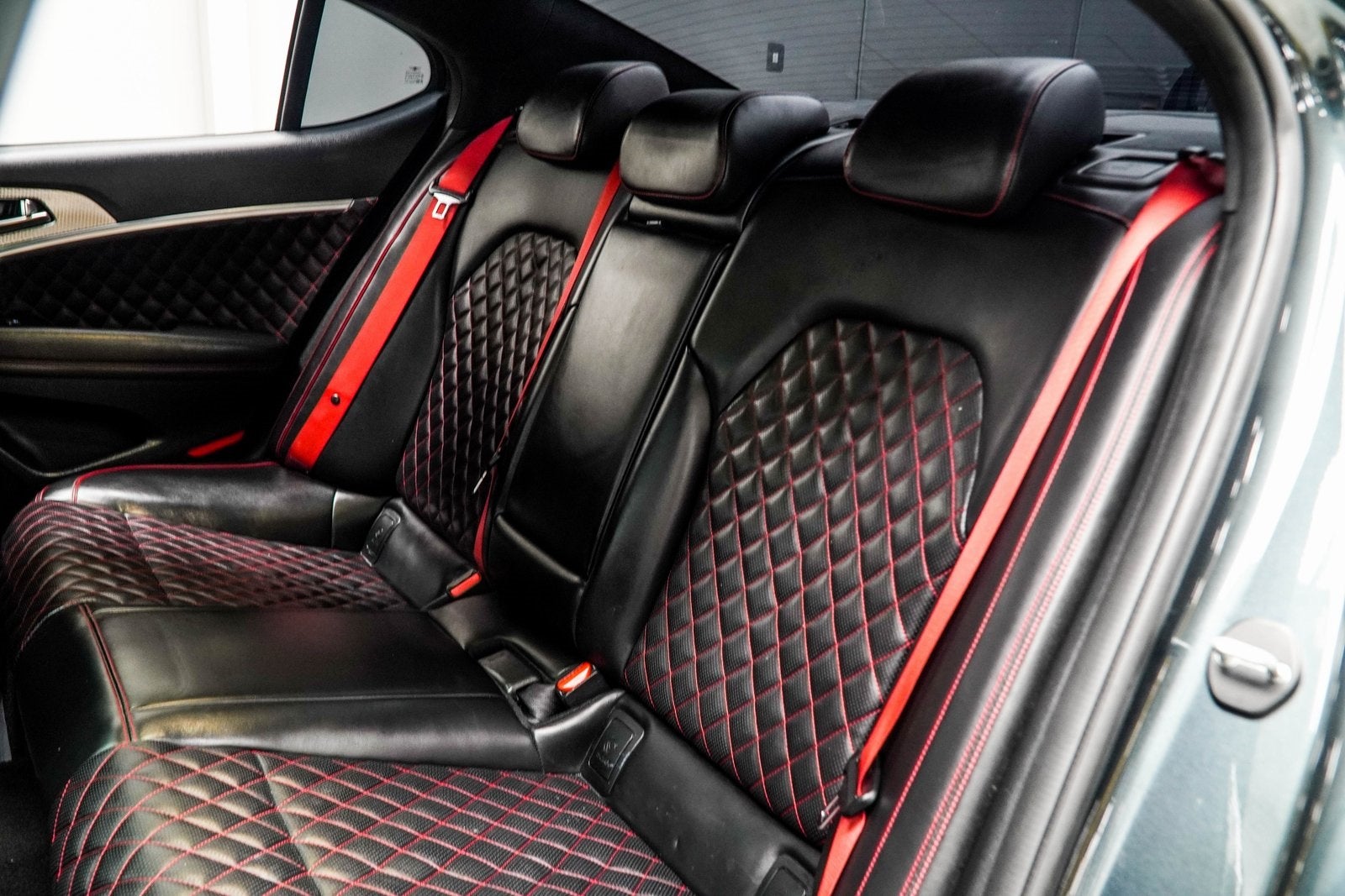 2023 Genesis G70 3.3T