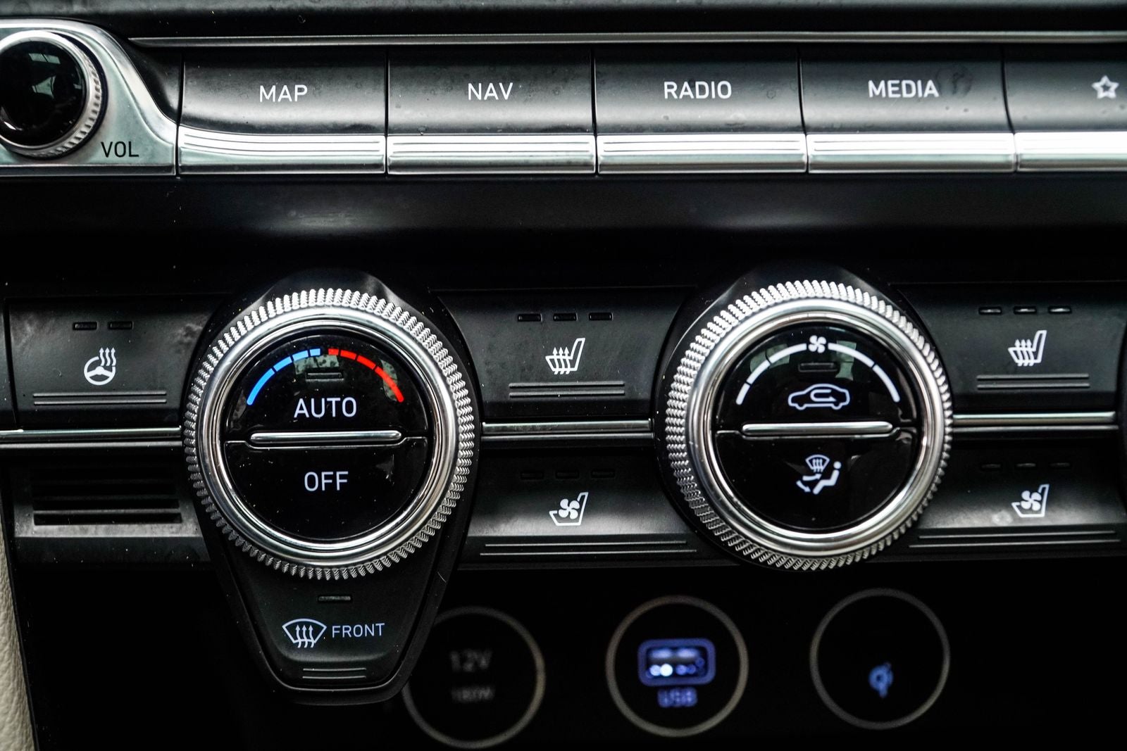 2022 Genesis G70 3.3T