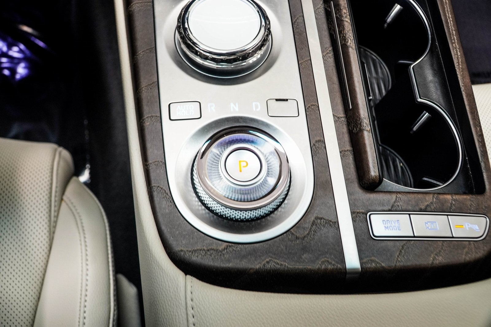 2023 Genesis G80 2.5T