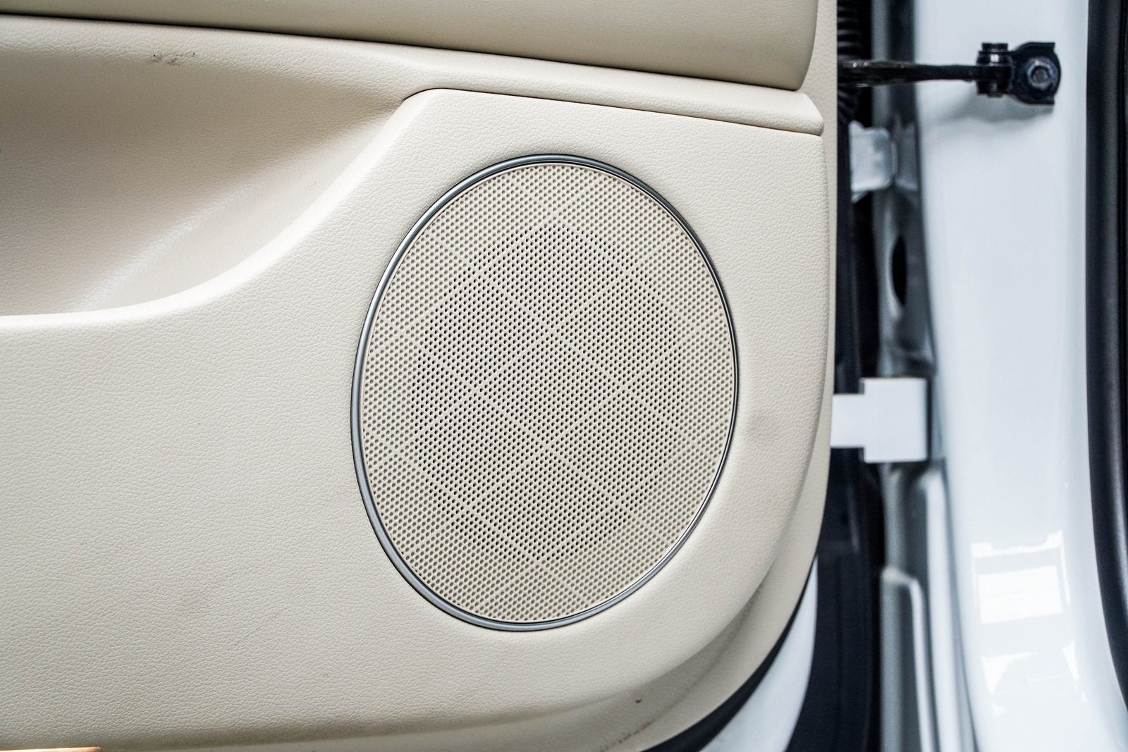 2023 Genesis G80 2.5T