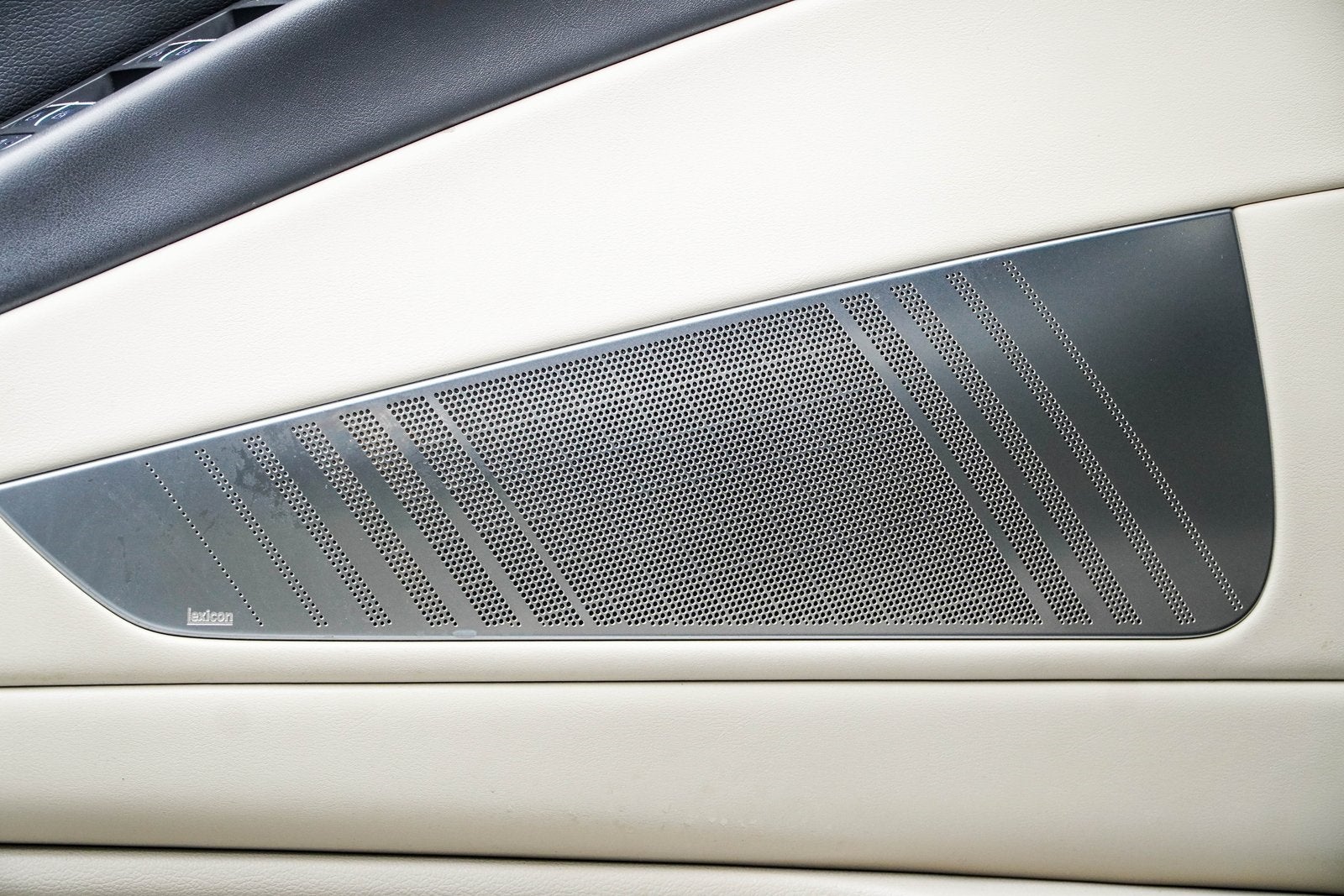 2023 Genesis G80 2.5T