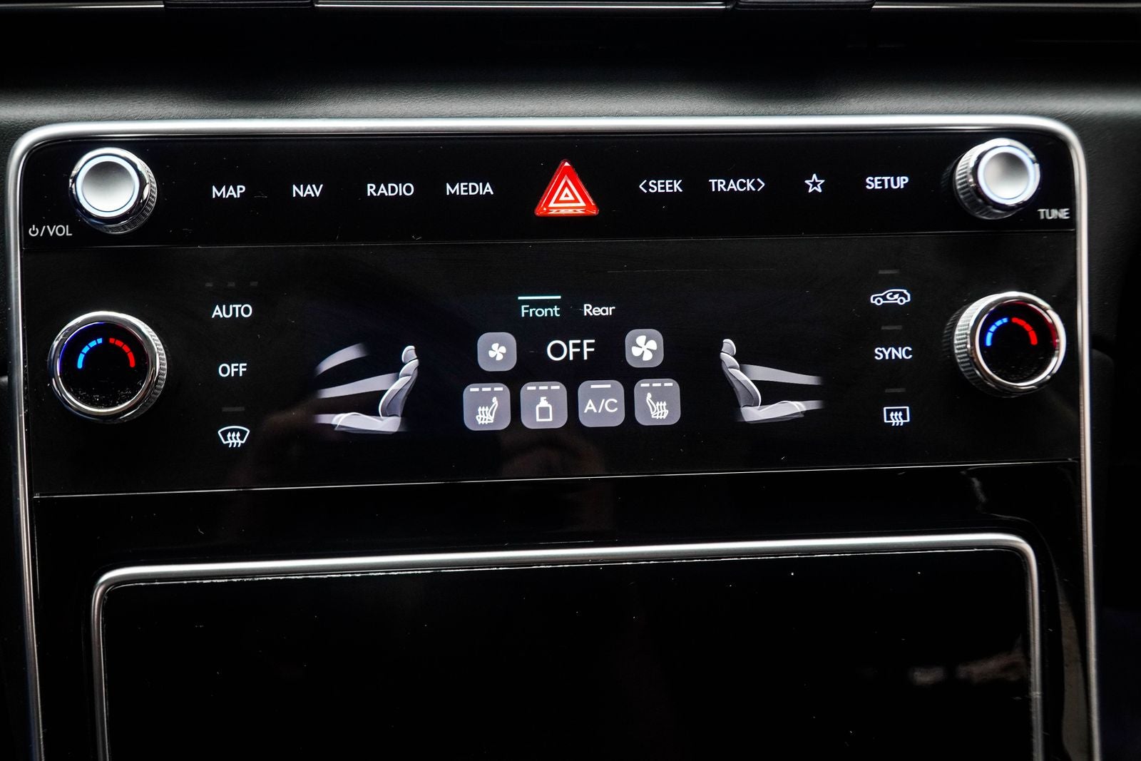 2025 Genesis GV80 2.5T