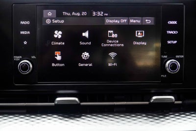 2023 Kia Carnival LX